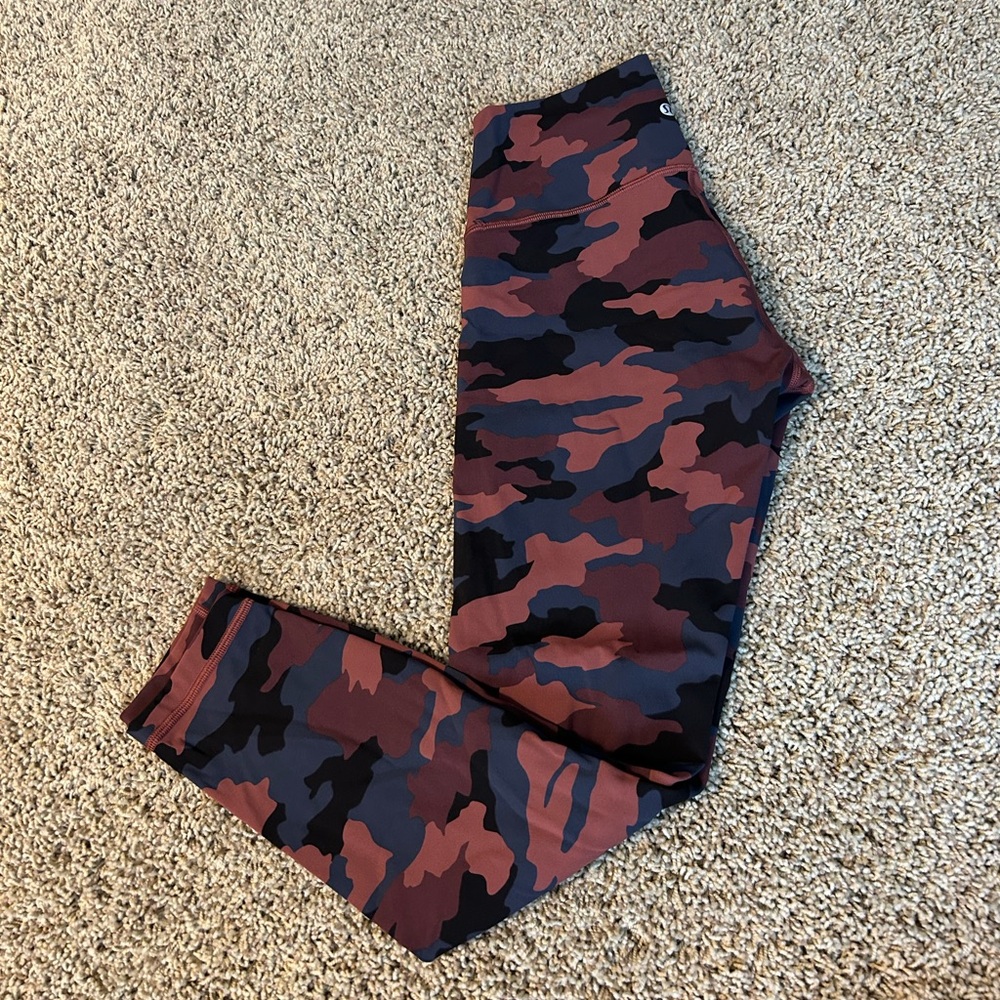 Lululemon leggings , size 6